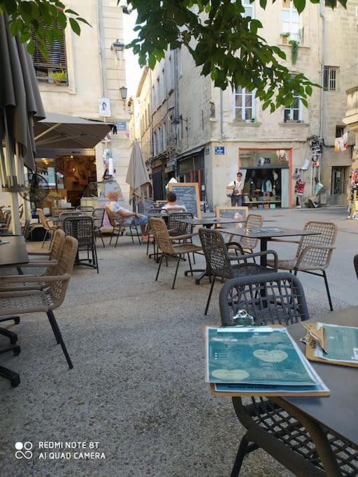 Bel Appartement Dans Centre Historique Avignon Exteriör bild